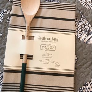 Towel and spoon set from southern living